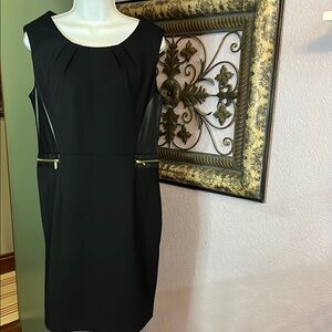 EUC Grace Elements Dress Black Sleeveless Moto Details Sz 10 - superb